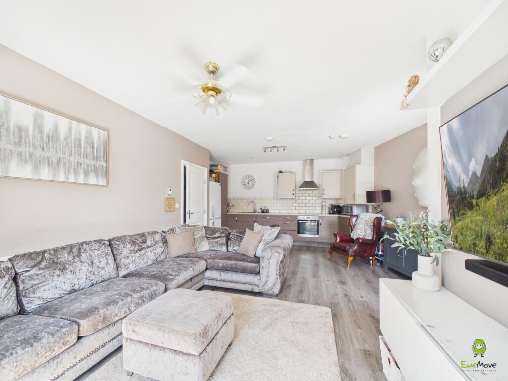 Apartment in London - View 5