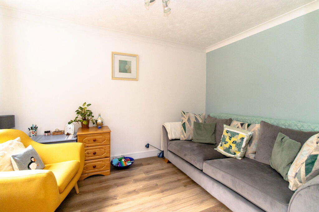 House in Southampton - View 5