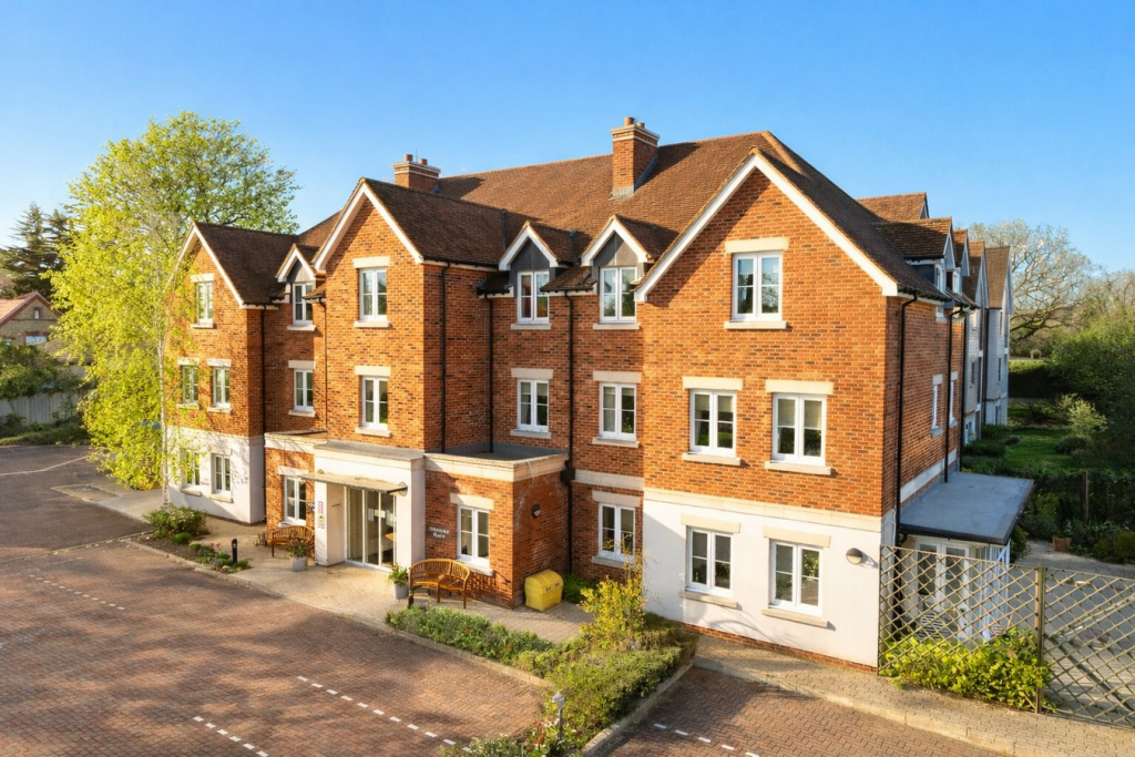 1-bed house on Constance Place, Knebworth, SG3, £270,000