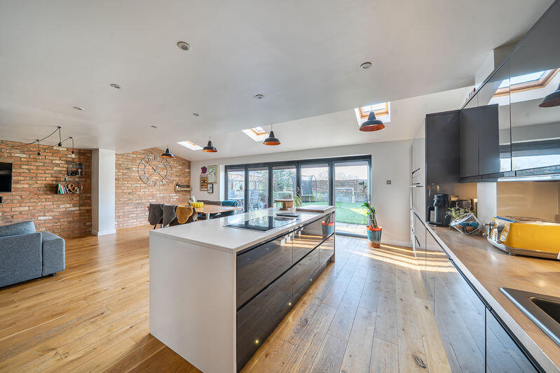 House in Vale of White Horse, Radley - View 5