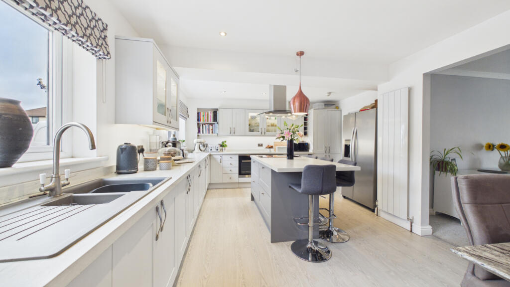 House in Truro - View 4