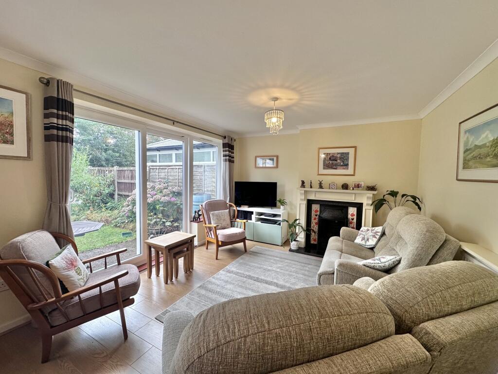 House in Nantwich, Kingsbourne - View 2