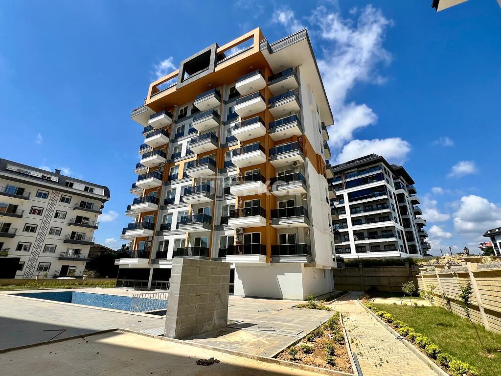 Main image of property: Antalya, Alanya, Avsallar