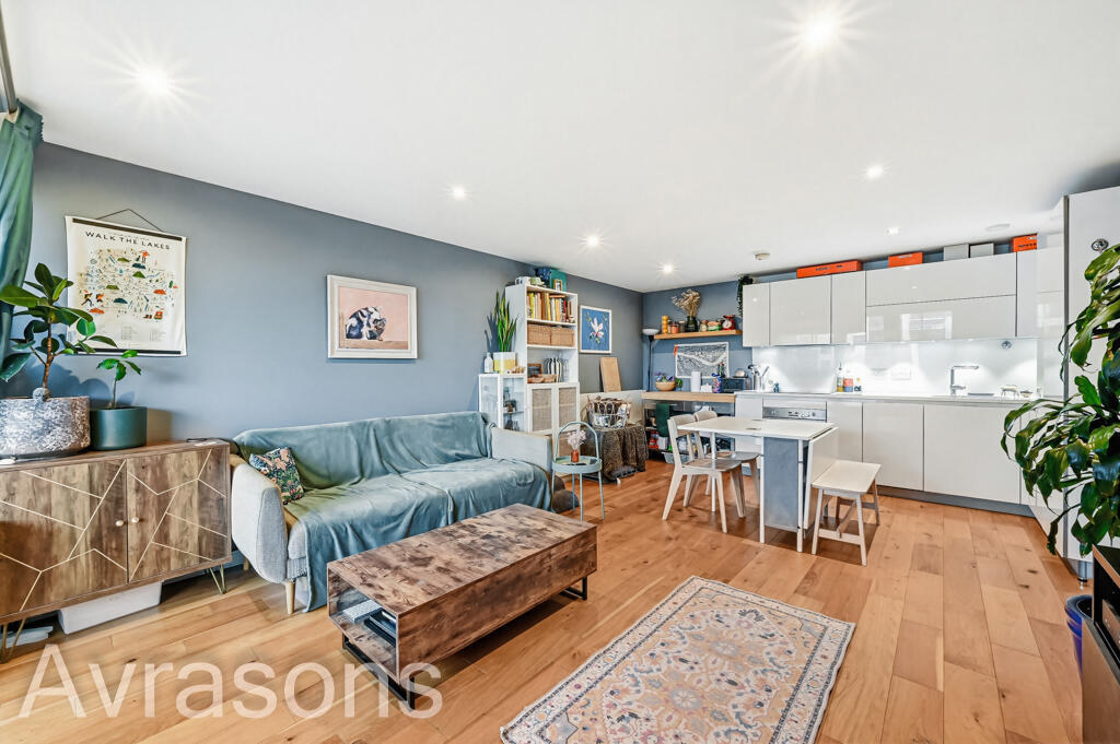 Main image of property: Eythorne Road, London