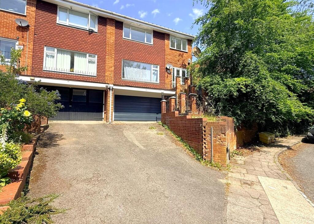 Main image of property: Fairlie Crescent, Kings Norton, Birmingham