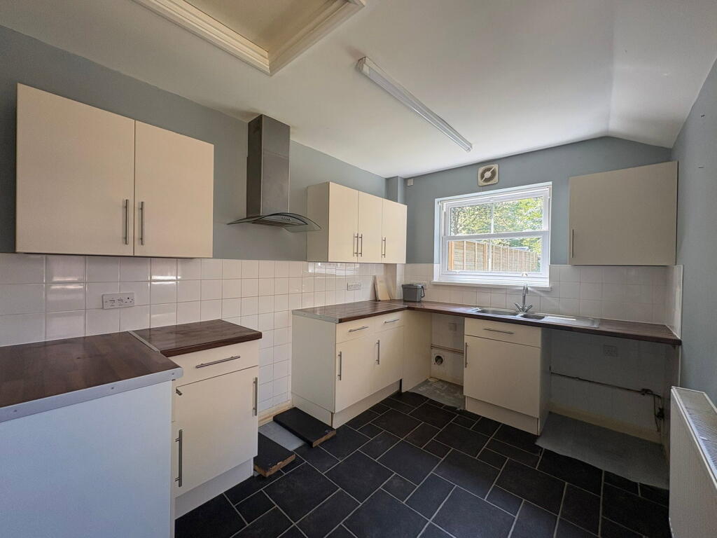 Main image of property: Gordon Road, Sevenoaks, TN13 1HE