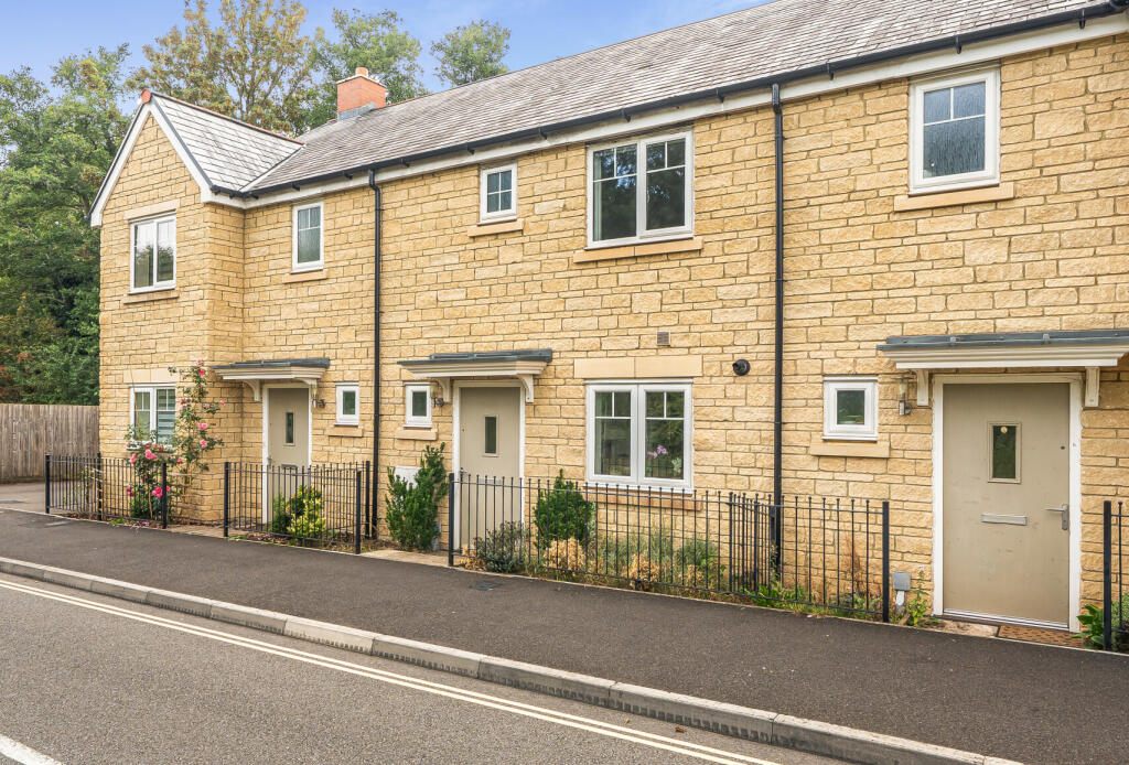 House in Bath - View 3