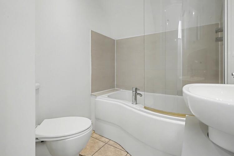 Apartment in Abingdon, Caldecott - More