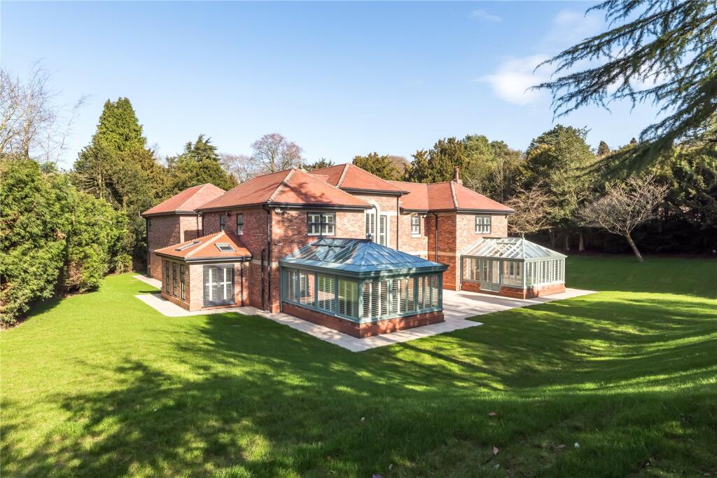 Underwood Road, Alderley Edge, Cheshire, SK9 photo 3