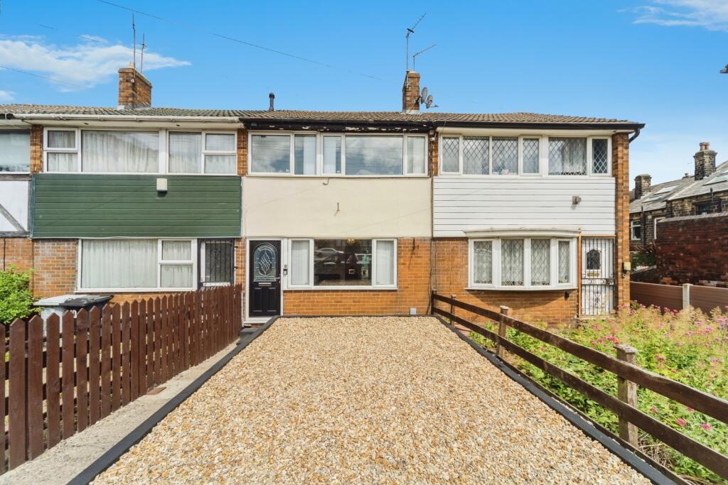 3-bed terraced on South Parade, Morley, Leeds, West Yorkshire, LS27, £210,000