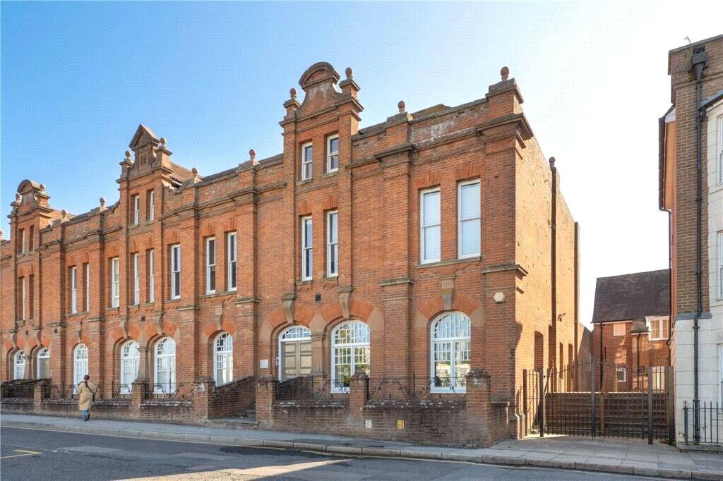 Main image of property: Station Road West, Canterbury, Kent, CT2