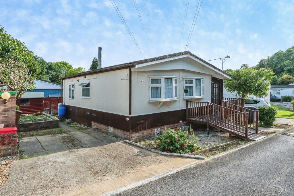 Main image of property: Upper Toothill Road, Rownhams, Southampton