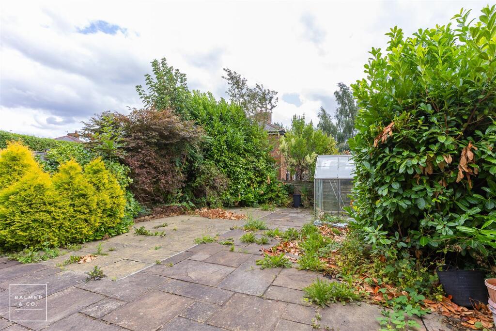 House in Wigan, Parr Bridge - View 4