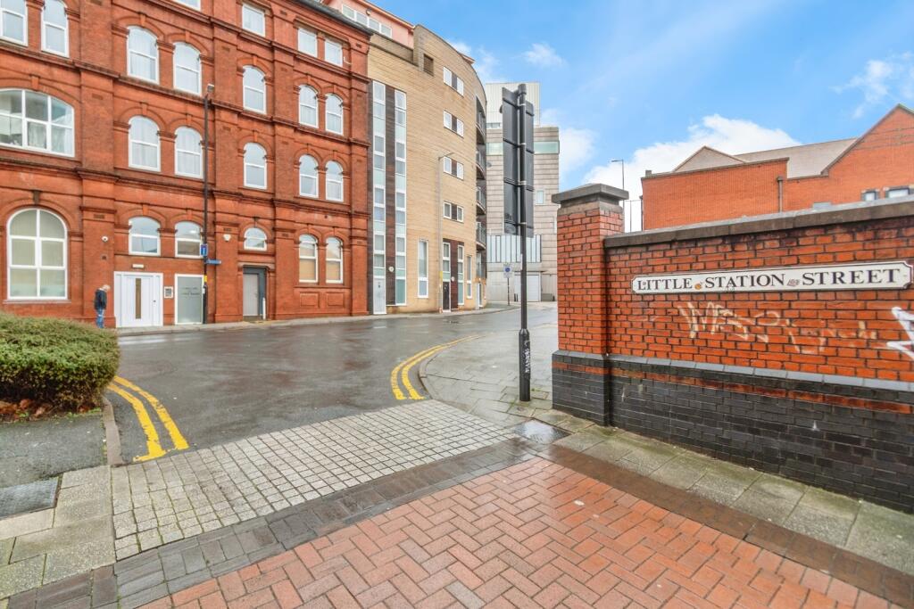 Main image of property: Gallery Square, WALSALL, West Midlands, WS2