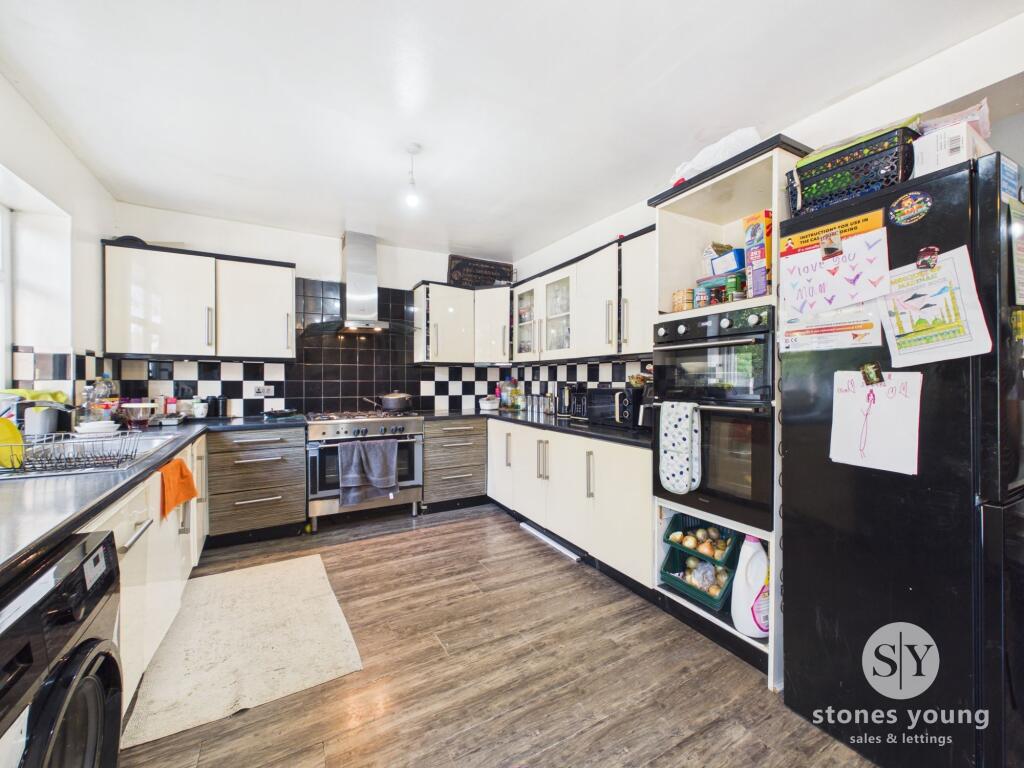 Pleckgate Road, Blackburn, BB1 photo 4