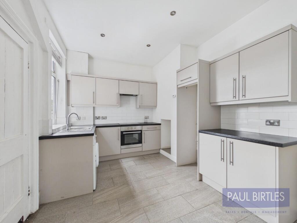House in Salford, Greater Manchester - View 5