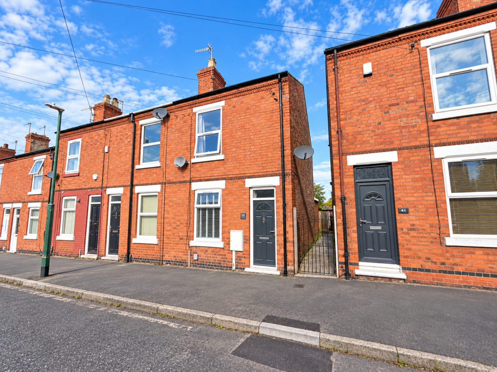 2-bed terraced on Bancroft Street, Nottingham, NG6, £155,000