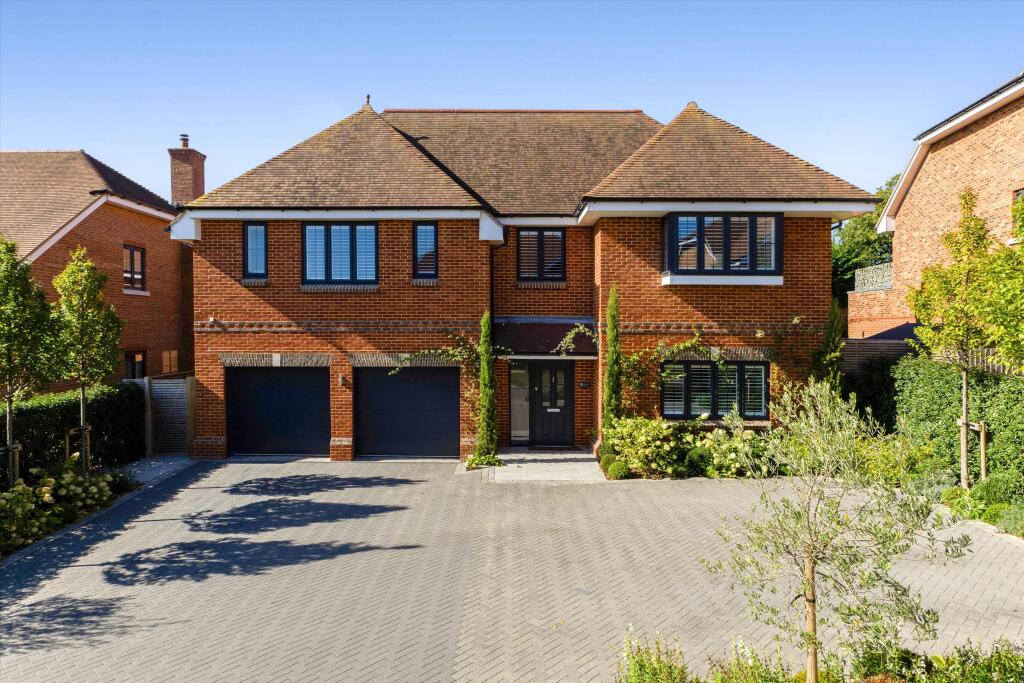 Main image of property: Holme Hill, Upton Grey, Basingstoke, Hampshire, RG25