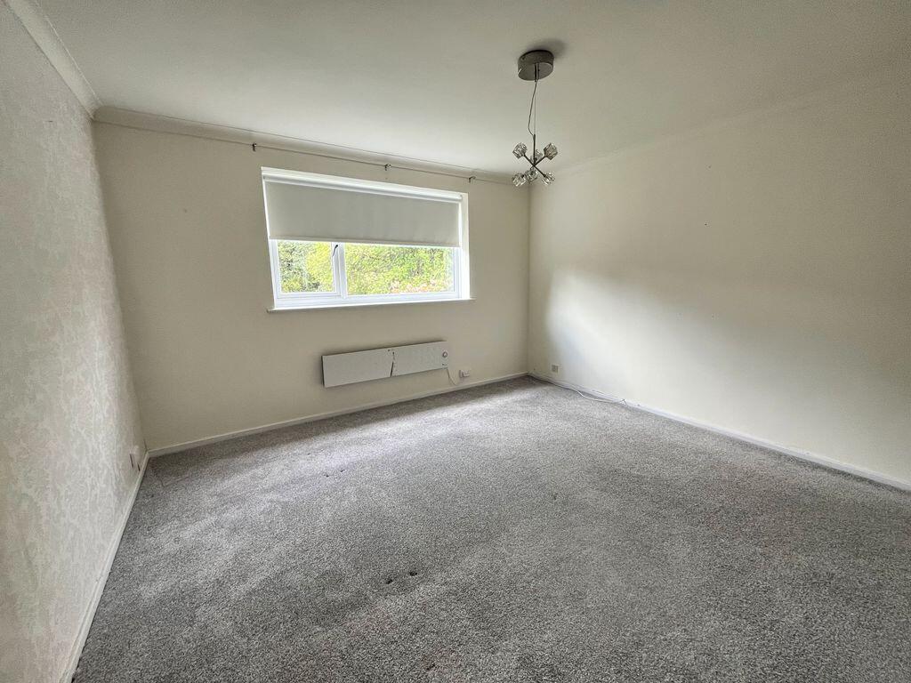 Apartment in Walsall, Hardwick - More