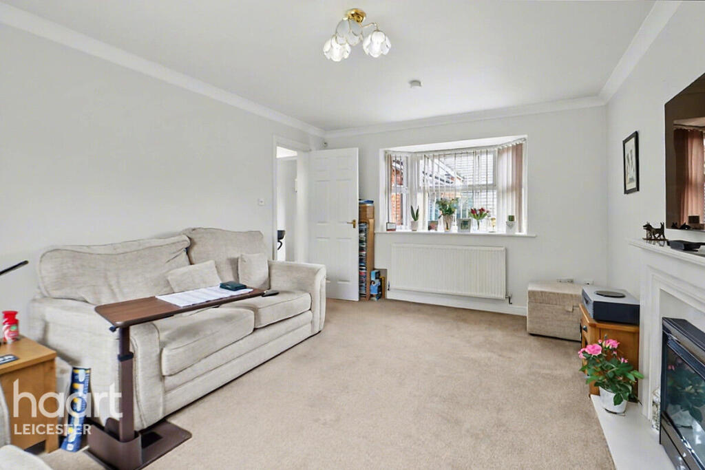 Yaxley Close, Leicester photo 4