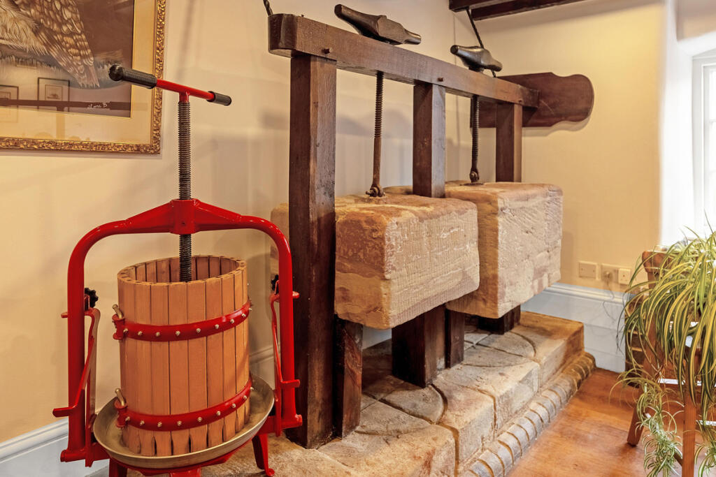 Additional image 9 of Main Road Newton Regis, Warwickshire, B79 0NA