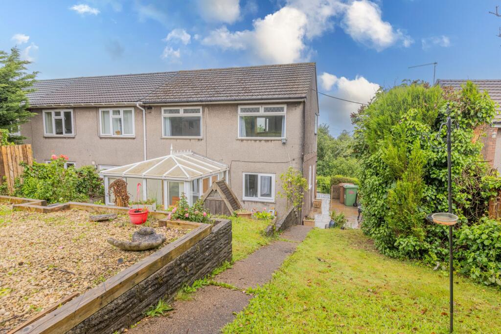 Manor Way, Risca, NP11 photo 4