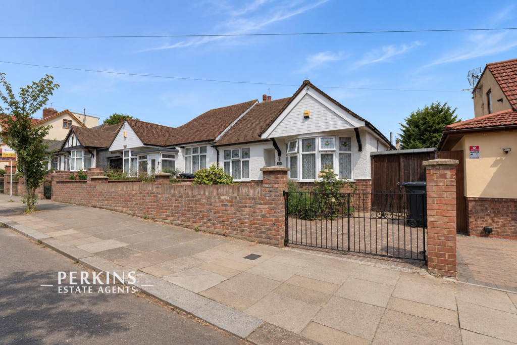 Main image of property: Greenford, UB6
