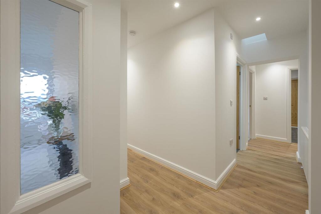 Elmwood Road, Stourbridge, DY8 5JL photo 2