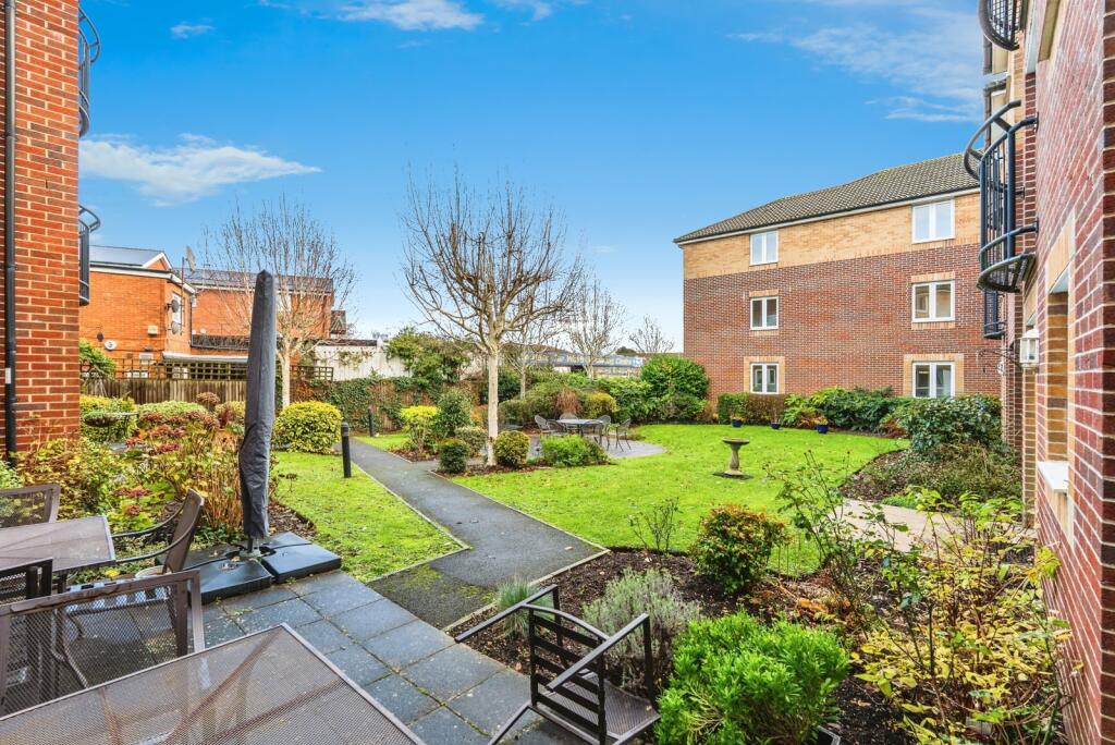 Main image of property: Popes Court, Totton, Southampton, Hampshire, SO40