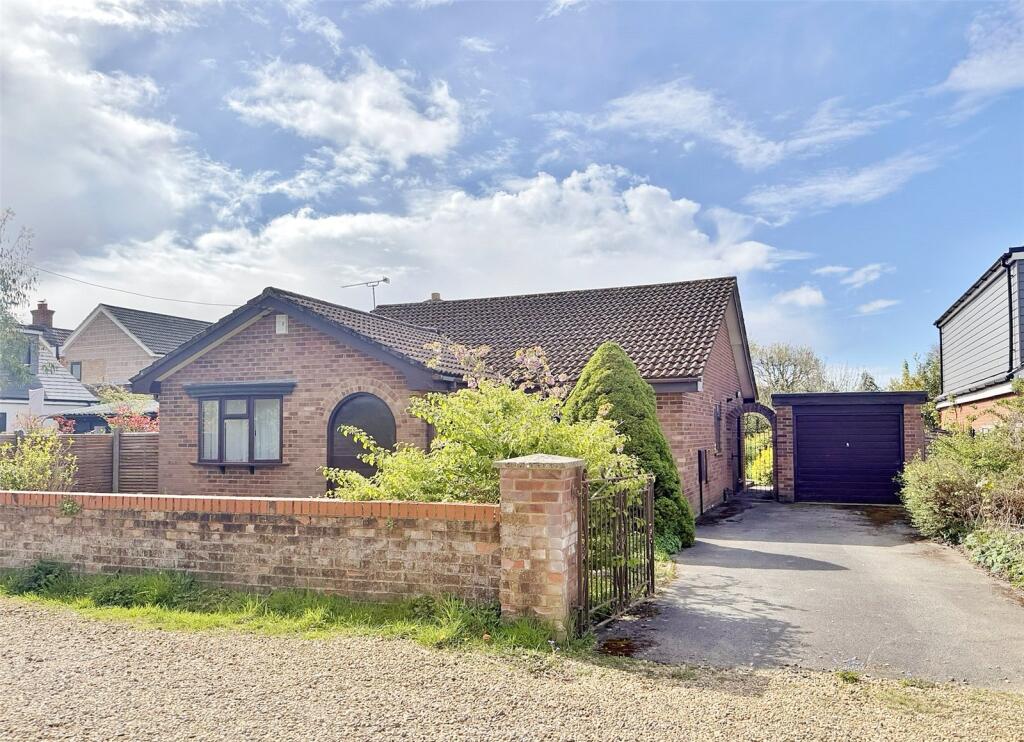 Main image of property: Glenwood Road, Verwood, Dorset, BH31