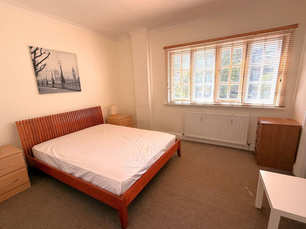 Apartment in London - View 4