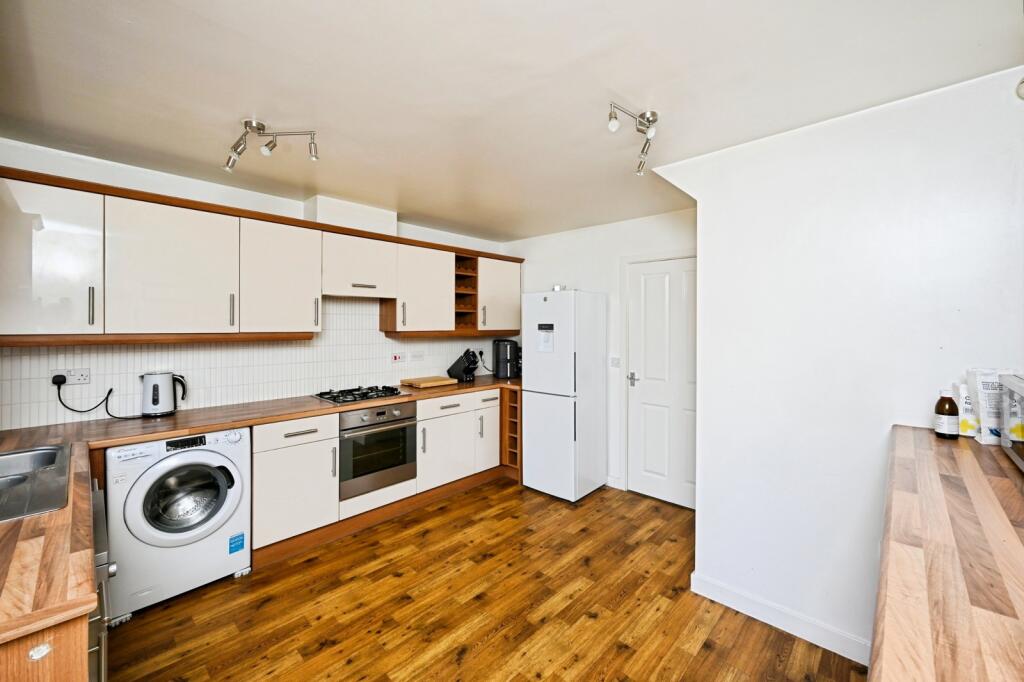 House in Ashfield, Selston - View 3