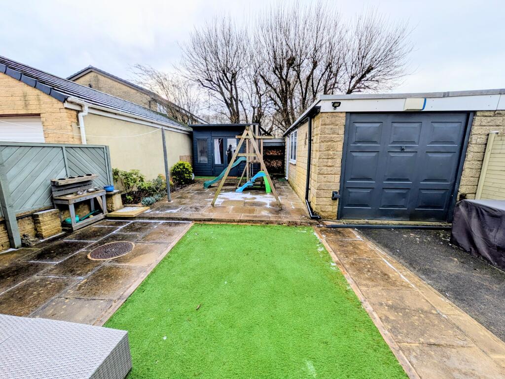 Additional image 30 of Hodgson Lane, Bradford, BD11