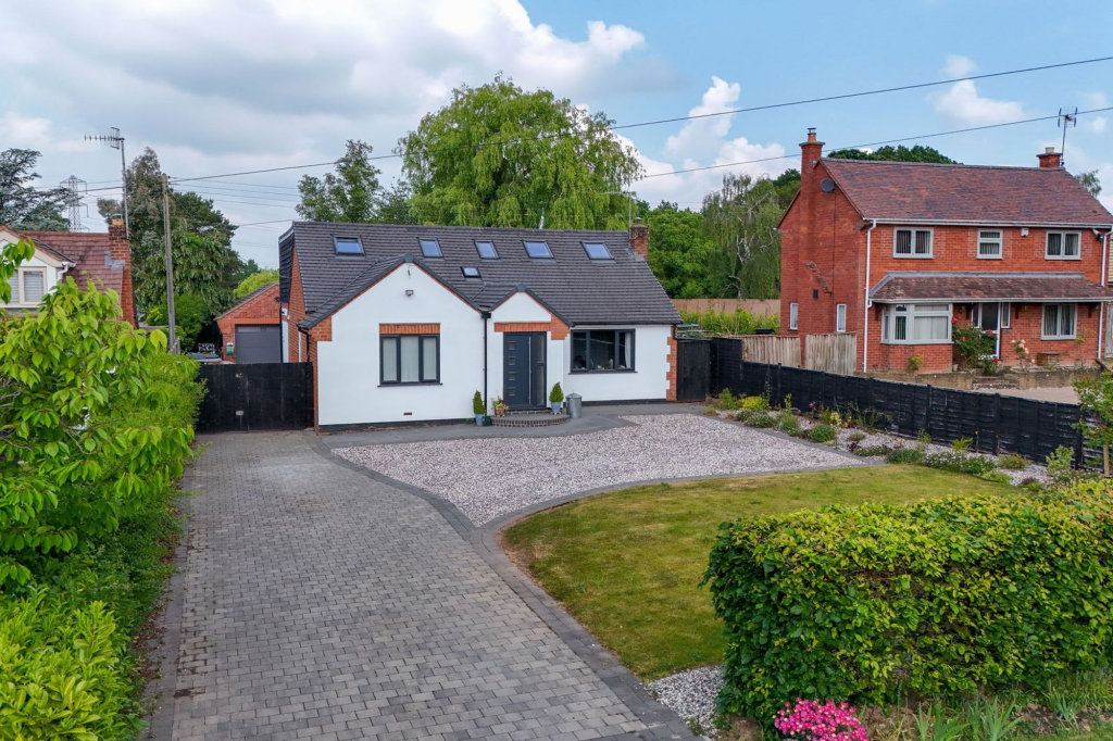 Wood Lane, Astwood Bank, B96