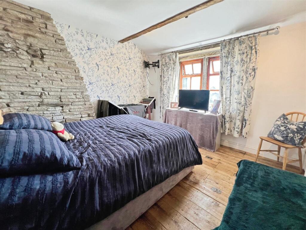 Additional image 9 of Park Road, Thackley, Bradford, BD10 0RR