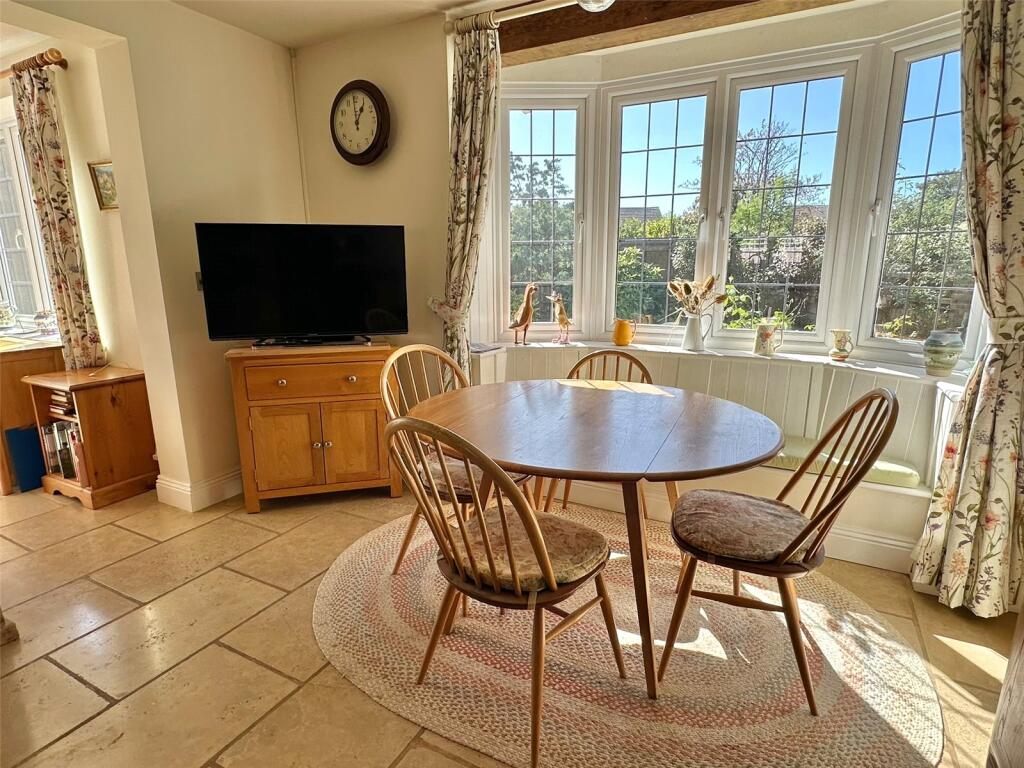House in Southampton - View 5