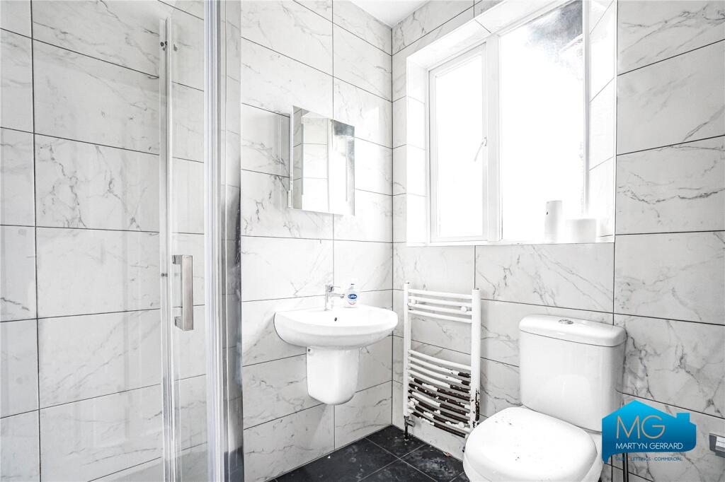 Apartment in London - View 5