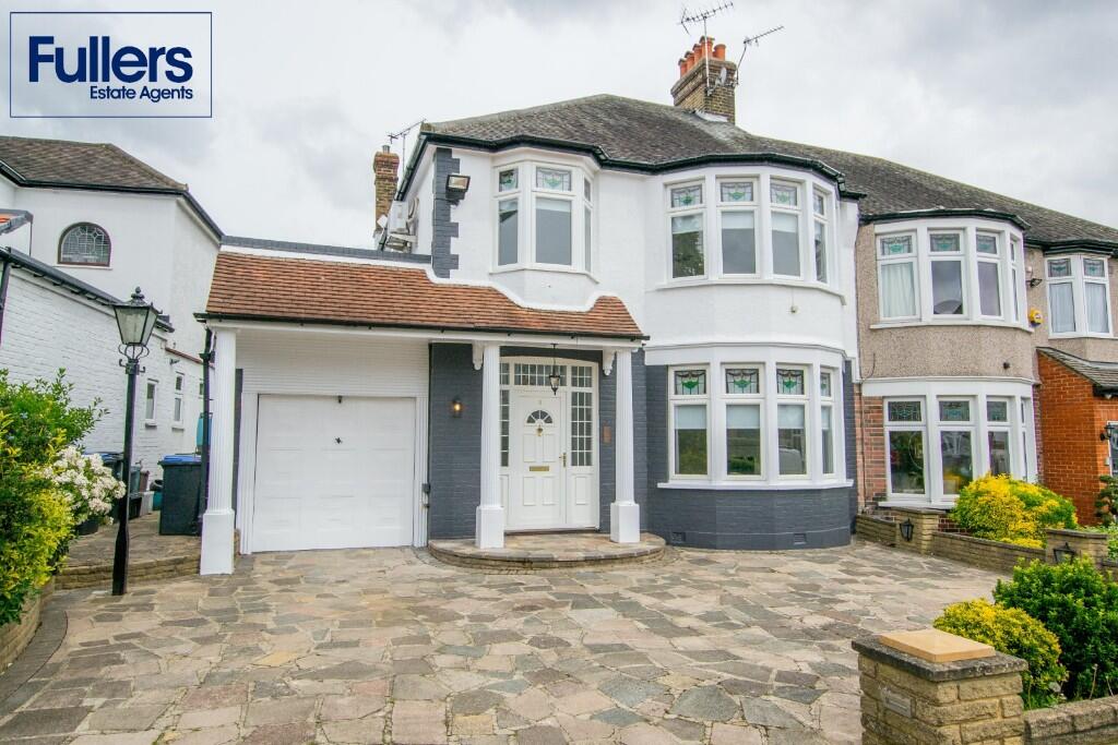 Main image of property: Brackendale, London, N21