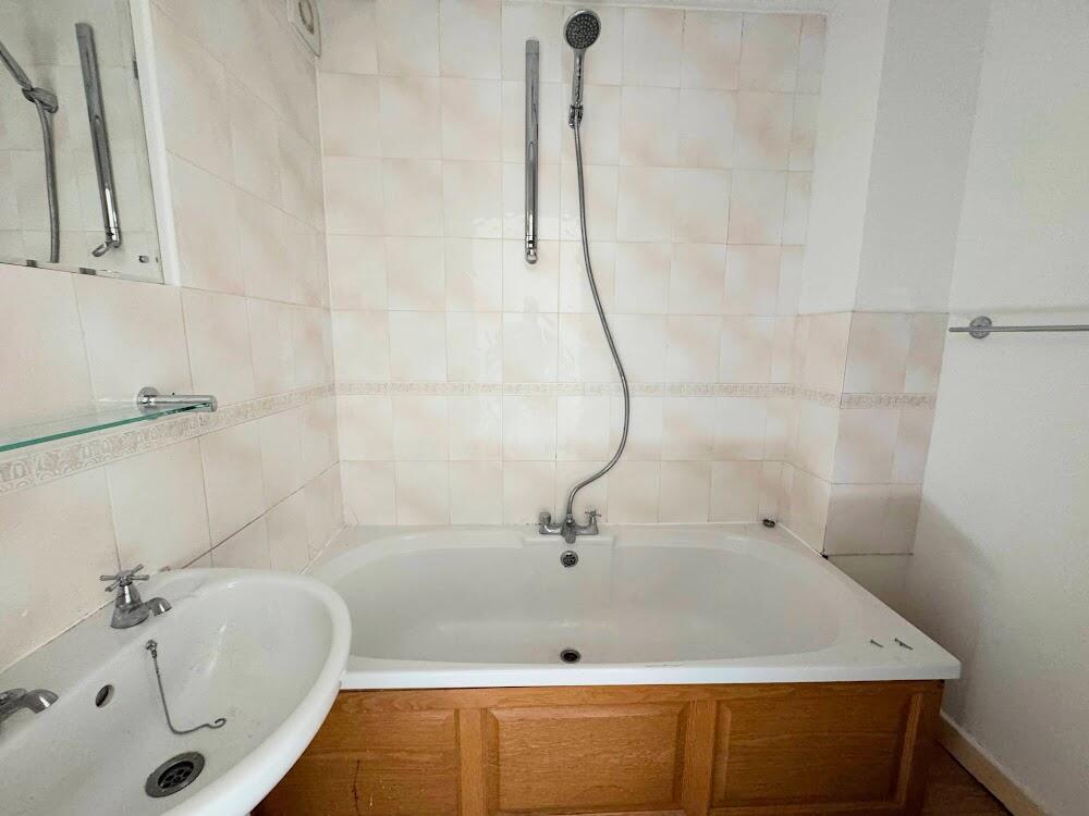 Additional image 7 of Knyveton Road, Bournemouth, BH1