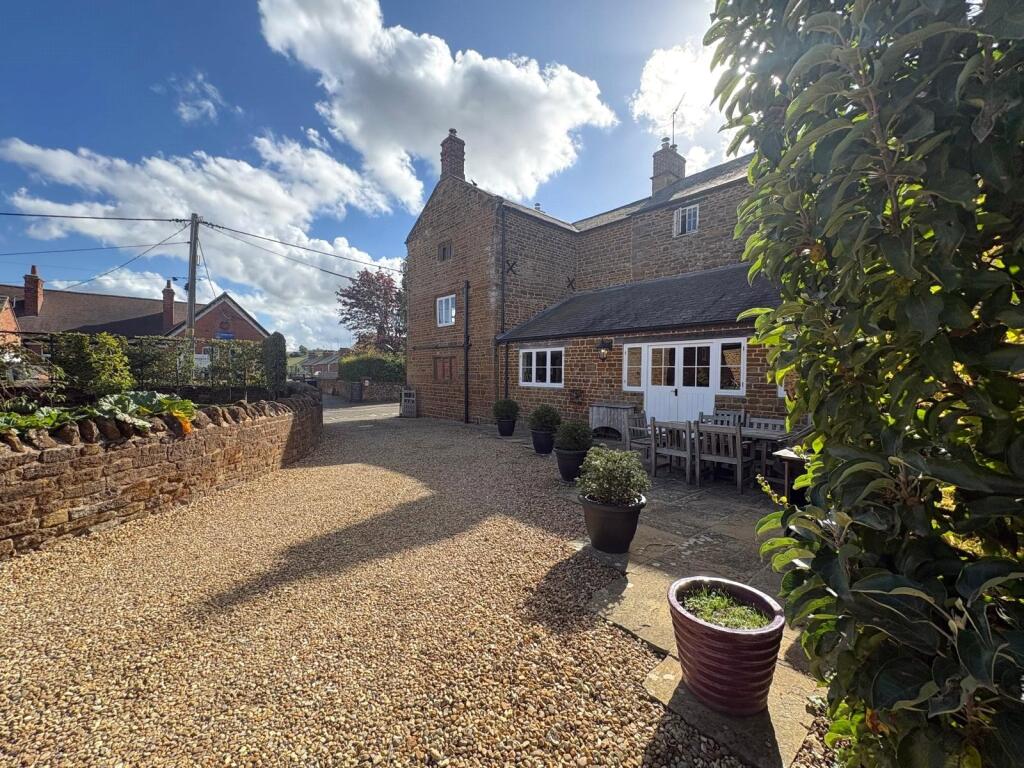Main image of property: High Street, WOODFORD HALSE, Northamptonshire, NN11