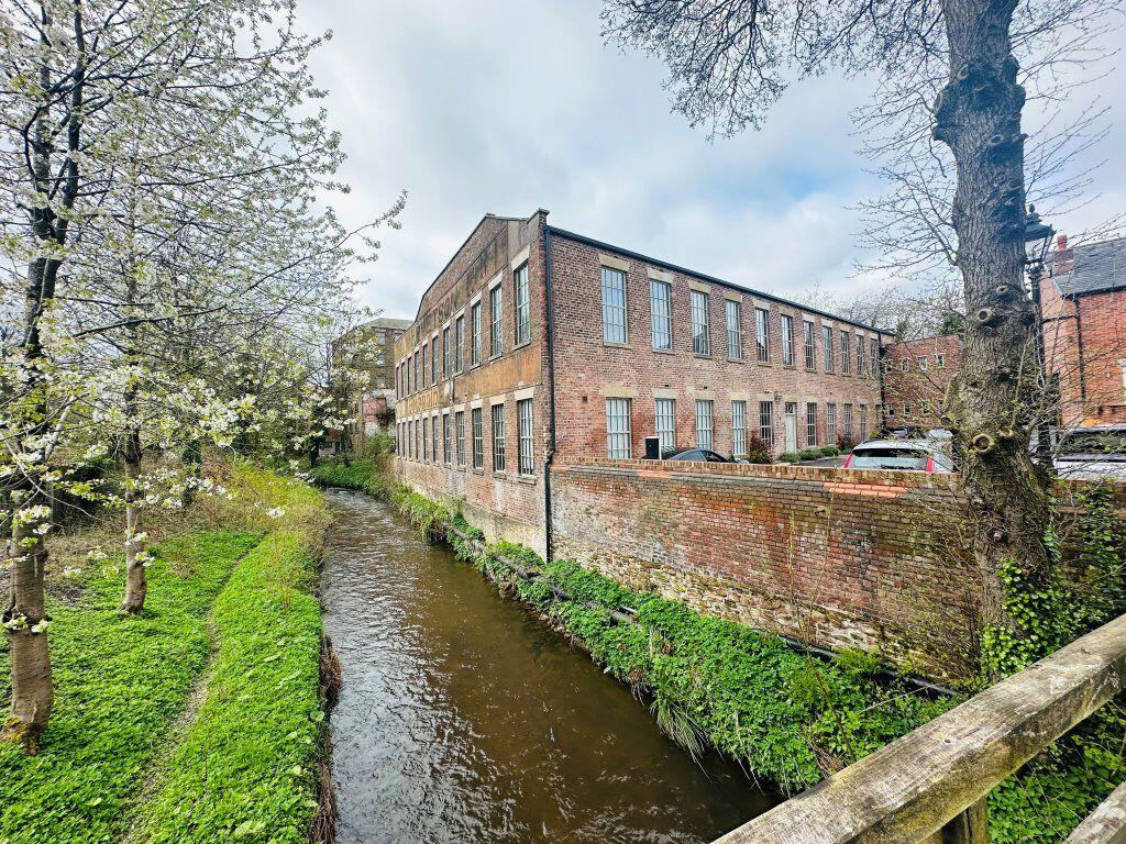Main image of property: Hewetson Mill, London Road, Macclesfield (Apt 10)