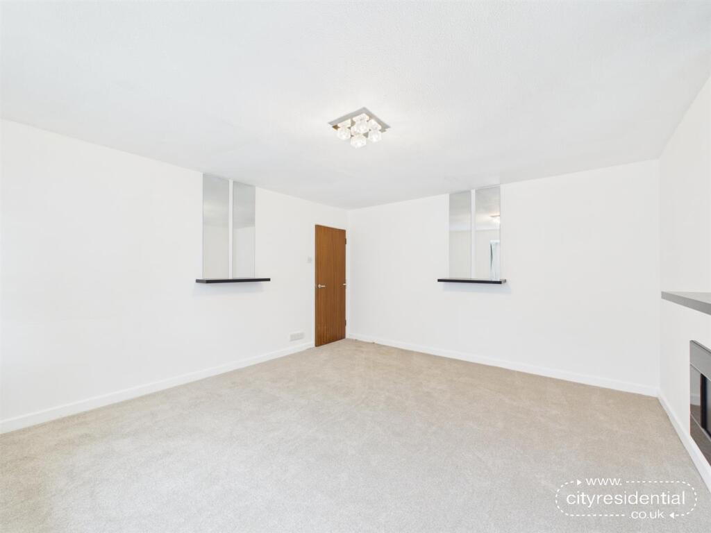 Apartment in Liverpool - View 4