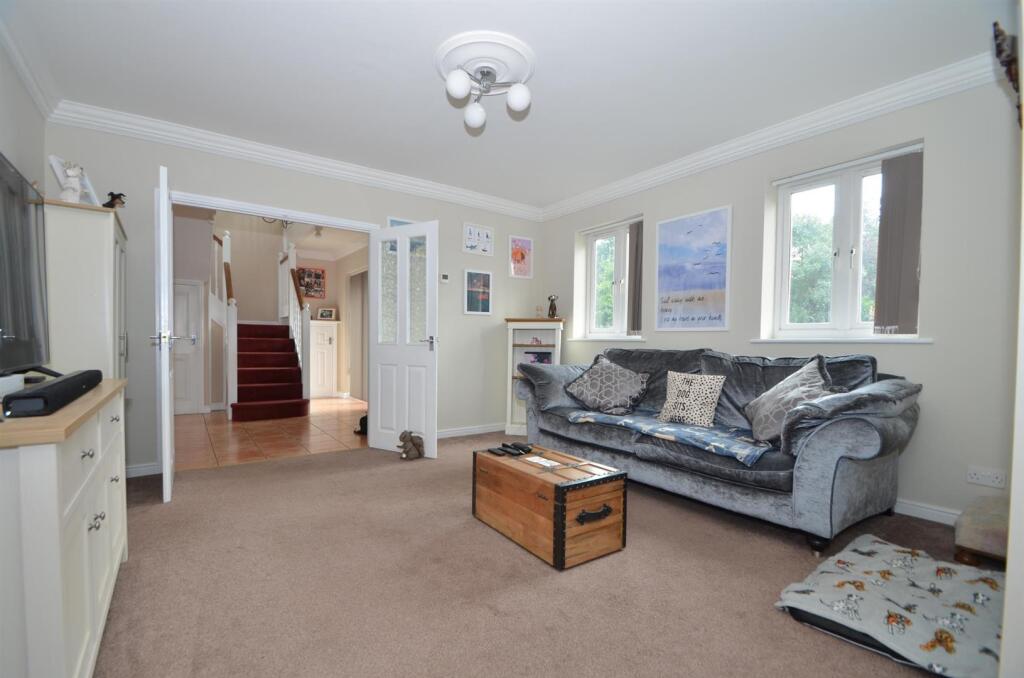 Wilburton Road, Stretham, Ely photo 4