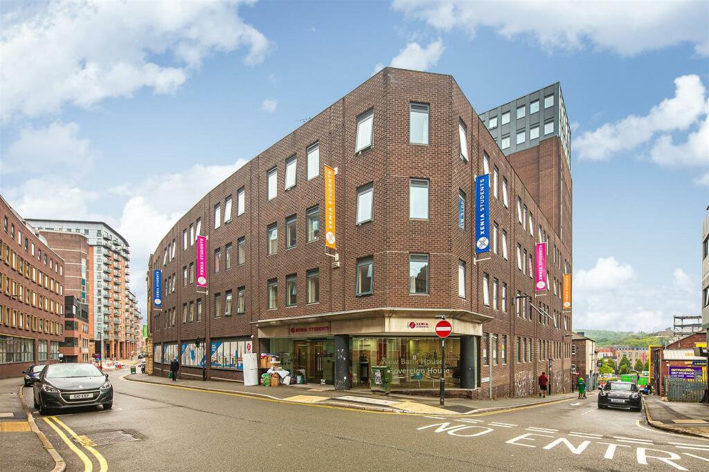 Main image of property: Apartment 1010, Sovereign House, 110 Queen Street, Sheffield, South Yorkshire S1 2FR