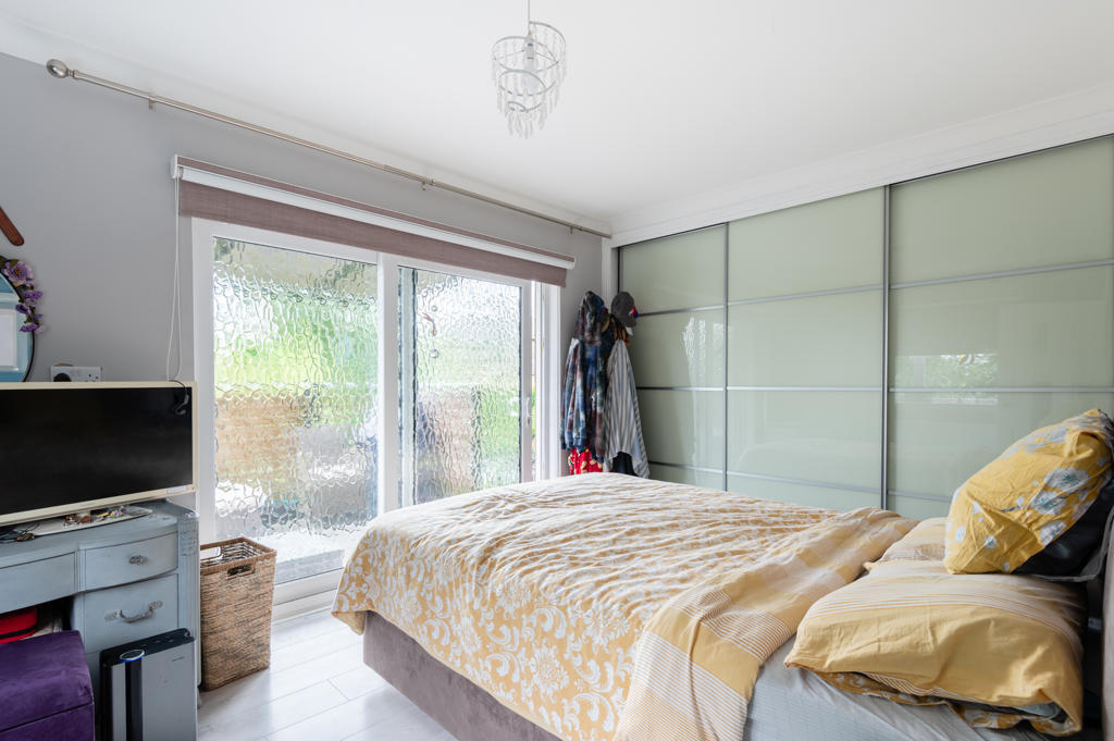House in Kelty, Fife - View 4