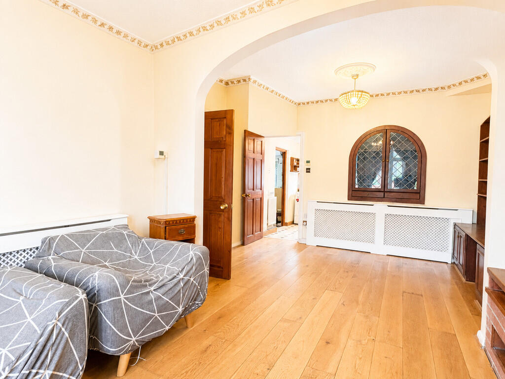 Napier Close, West Drayton – pohled 5