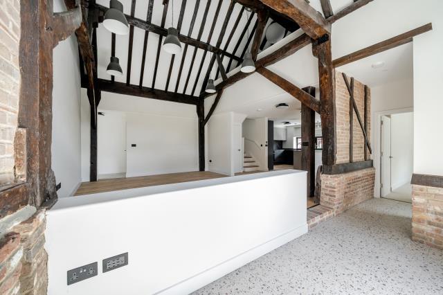 The Barns, Lords Mill, Chesham photo 2