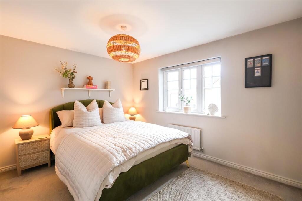 Appletree Road, Sowerby, Thirsk photo 3