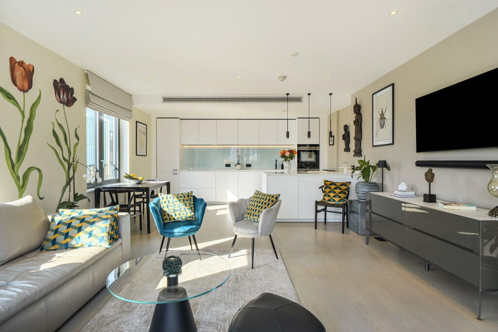 Apartment in London - View 3