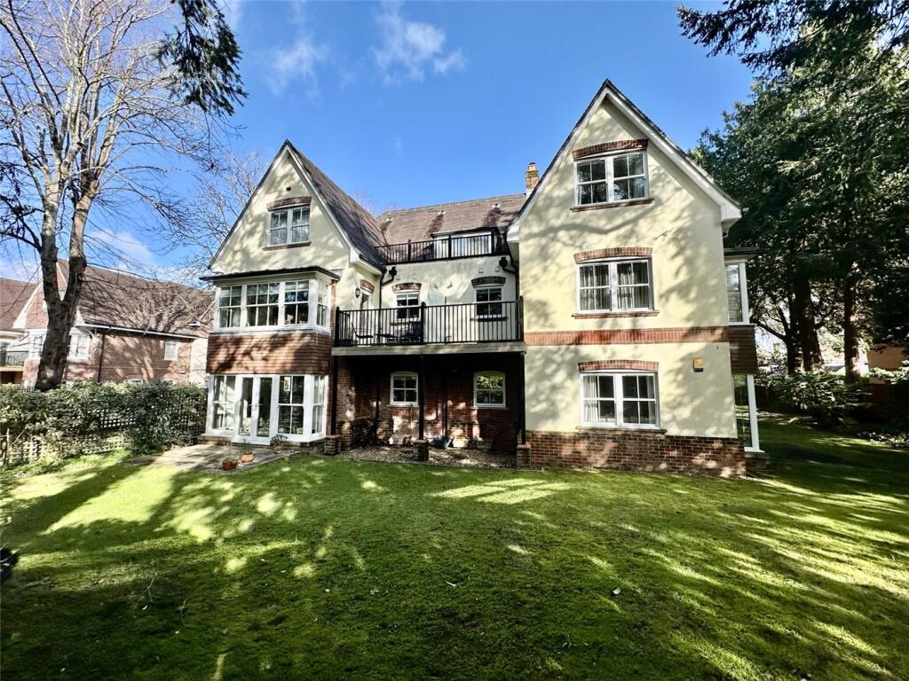 2-bed flat on Tower Road, Poole, Dorset, BH13, £425,000